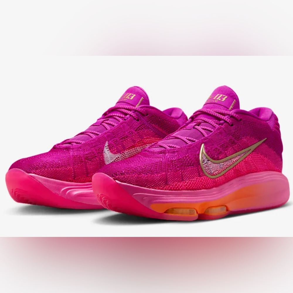Nike G.T. Hustle 3 EP
Basketball Shoes. New without box.